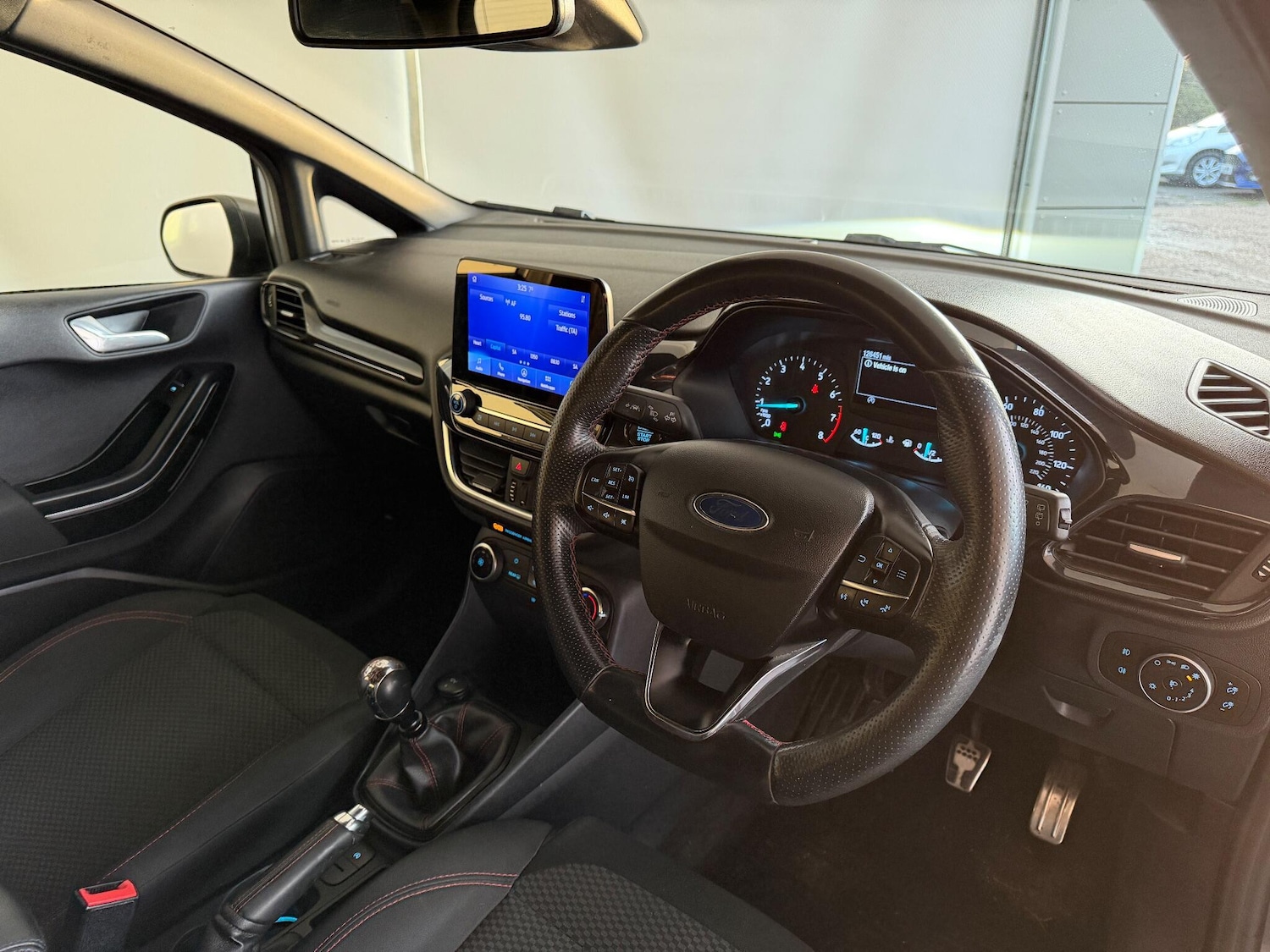 Used Ford Fiesta 2020 for sale - 76620543: Photo 2