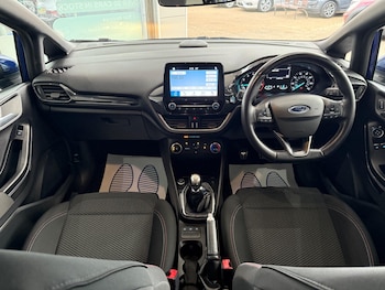 Used Ford Fiesta 2018 for sale - 76336825: Photo