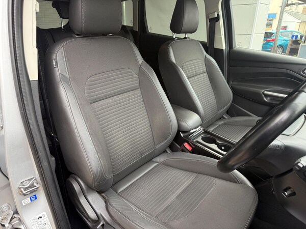 Used Ford Kuga 2017 for sale - 76336561: Photo 25