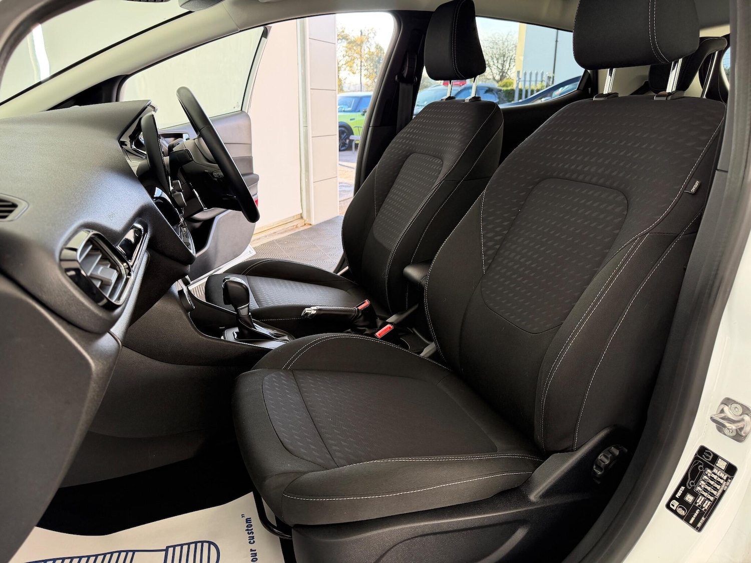 Used Ford Fiesta 2019 for sale - 76727082: Photo 32