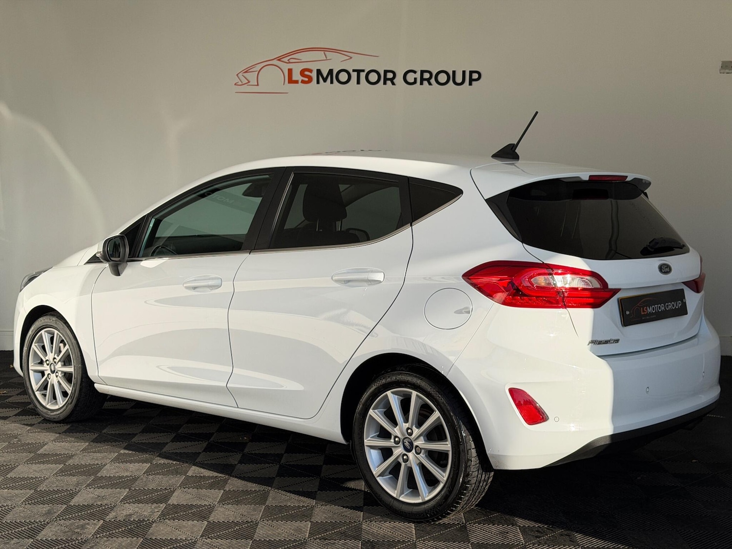 Used Ford Fiesta 2019 for sale - 76727082: Photo 5