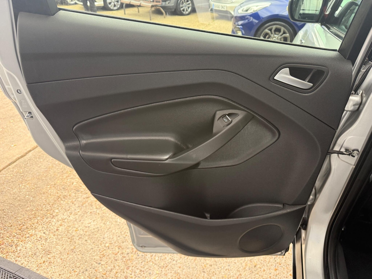 Used Ford Kuga 2017 for sale - 76433190: Photo 33