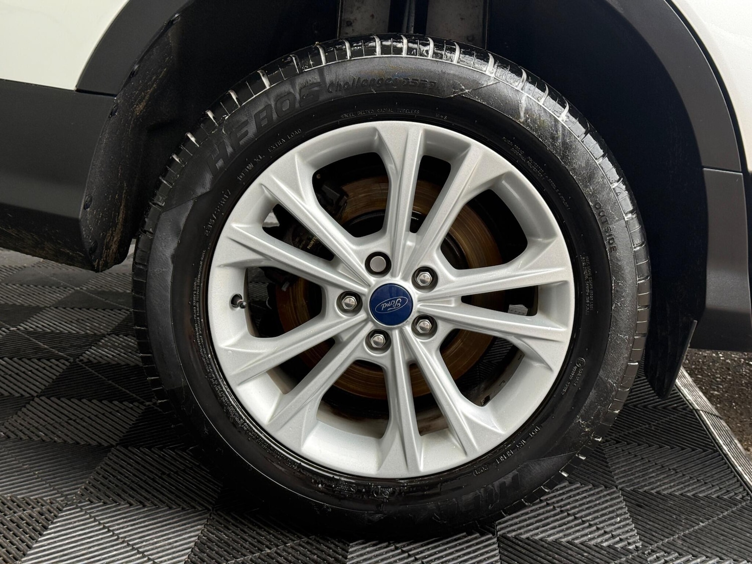 Used Ford Kuga 2017 for sale - 76433190: Photo 41