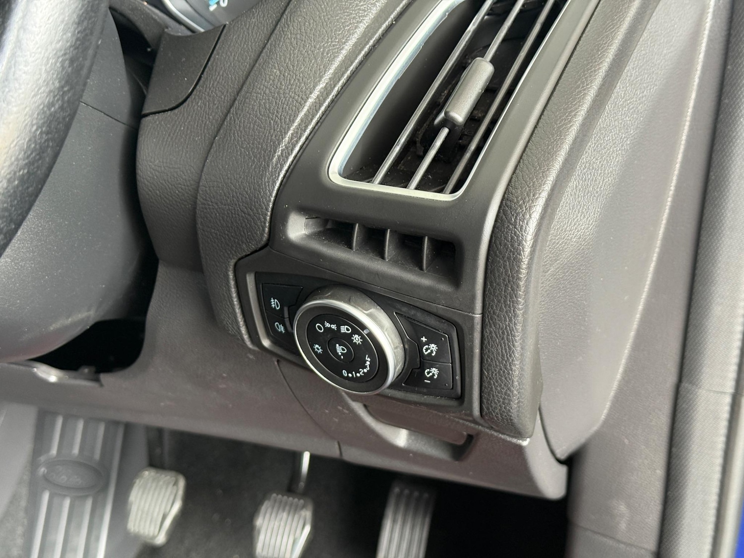 Used Ford Focus 2017 for sale - 76690030: Photo 27