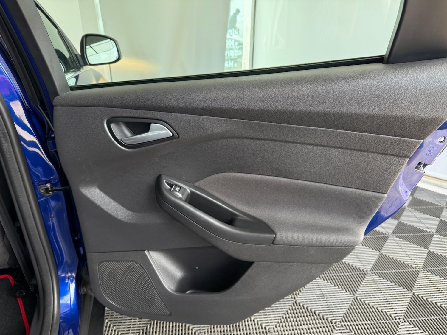 Used Ford Focus 2017 for sale - 76690030: Photo 39