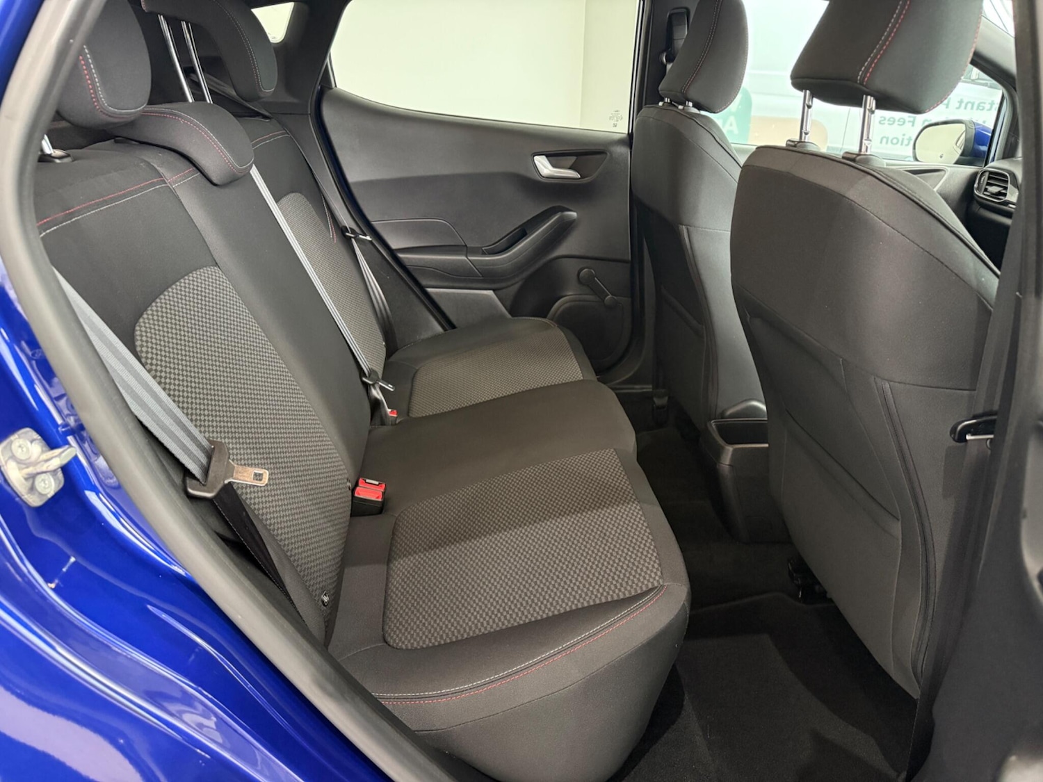 Used Ford Fiesta 2018 for sale - 76432419: Photo 38