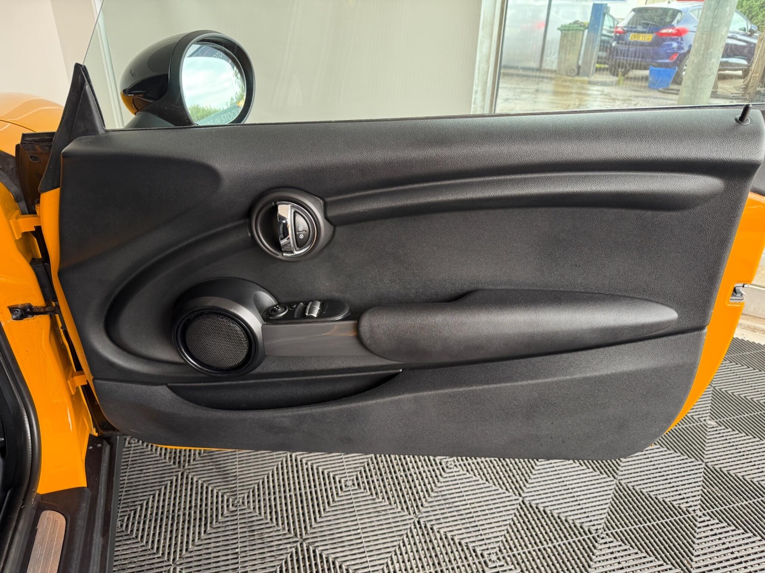 Used MINI Hatch 2014 for sale - 76432892: Photo 28