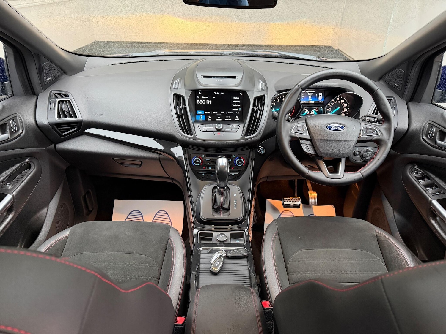 Used Ford Kuga 2018 for sale - 76998927: Photo 2