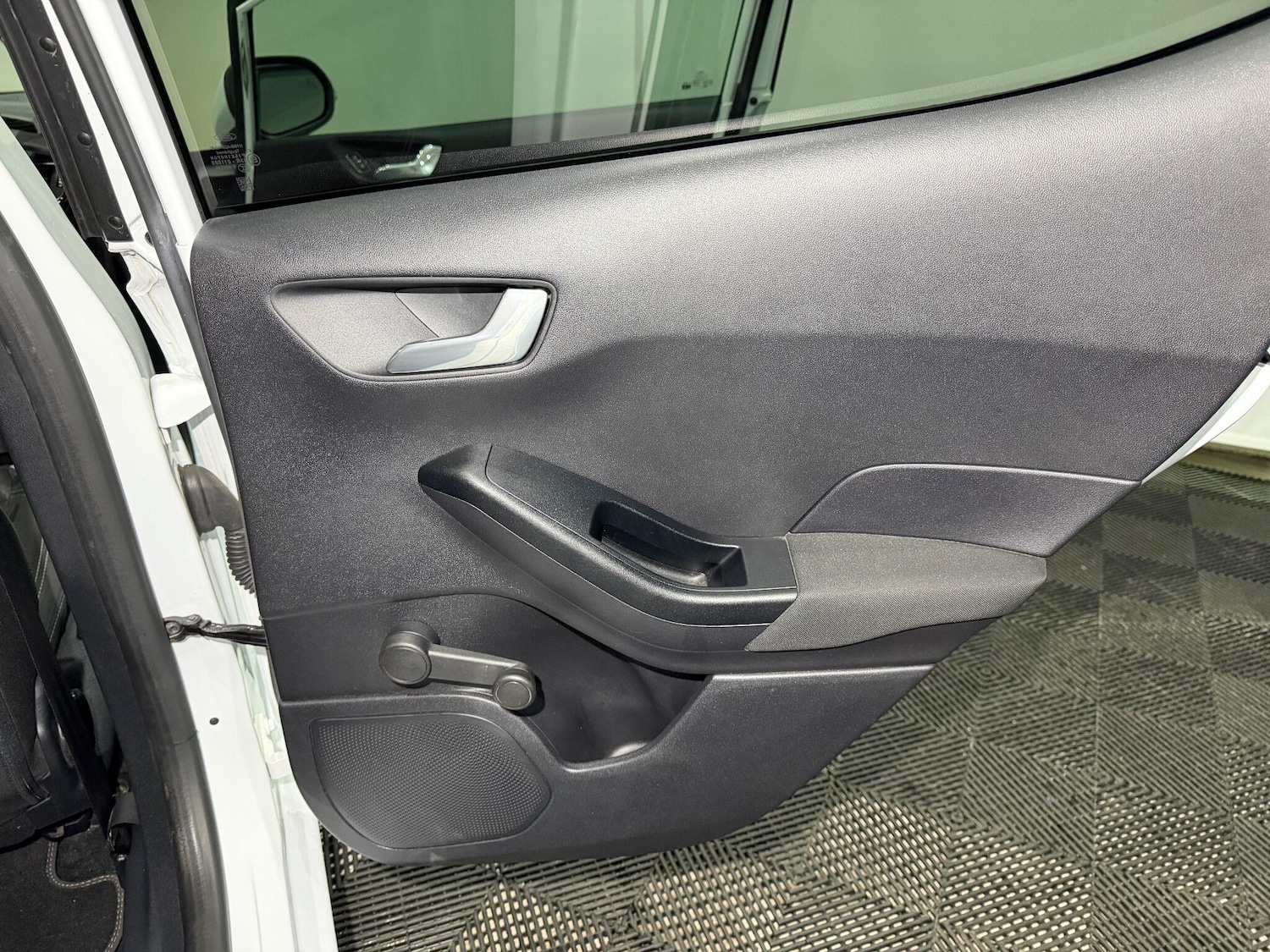 Used Ford Fiesta 2018 for sale - 76886510: Photo 35