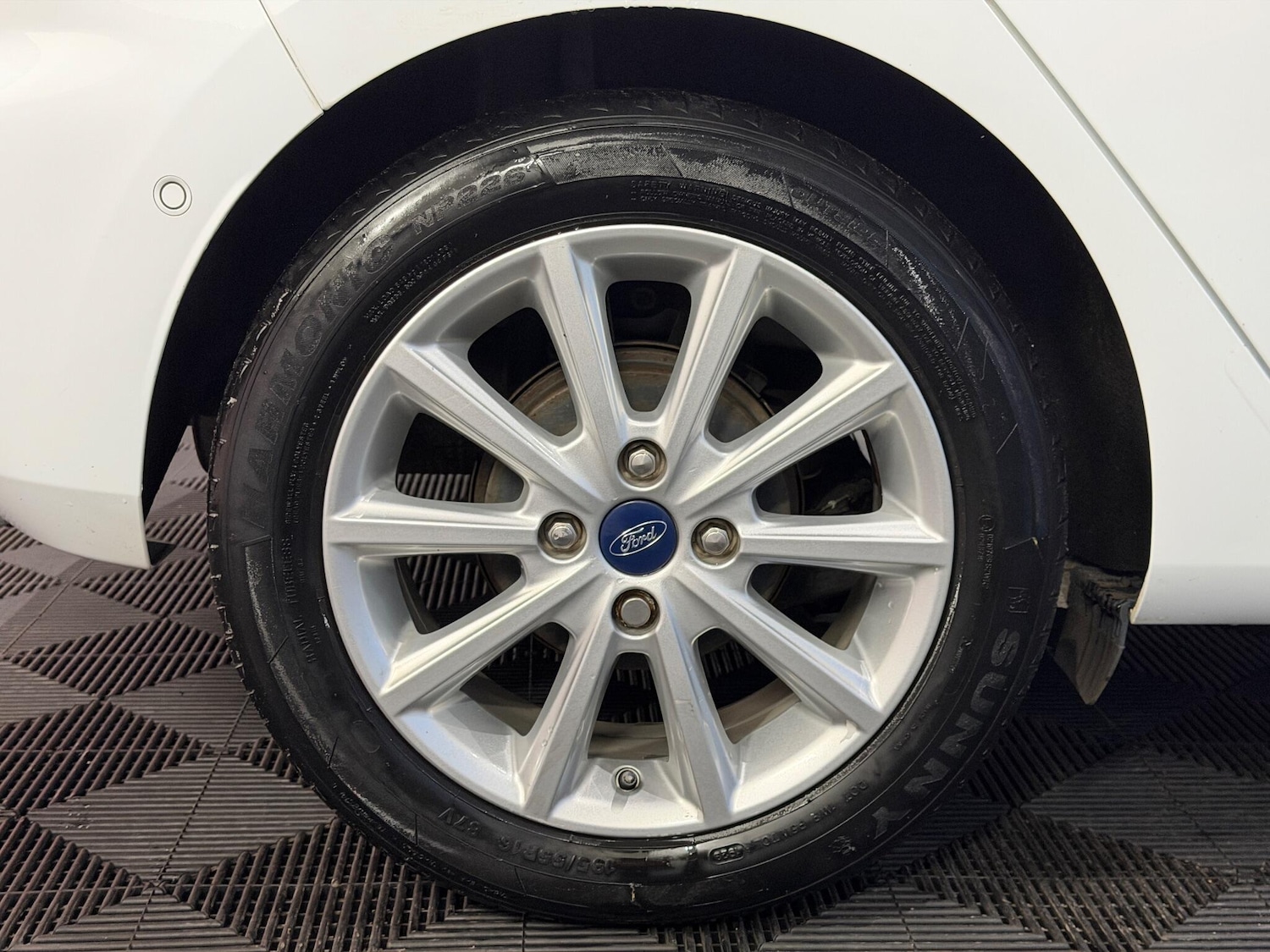 Used Ford Fiesta 2018 for sale - 76886510: Photo 44