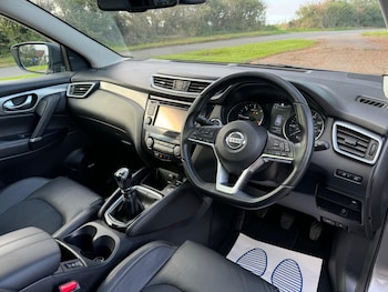 Used Nissan Qashqai 2018 for sale - 76336550: Photo
