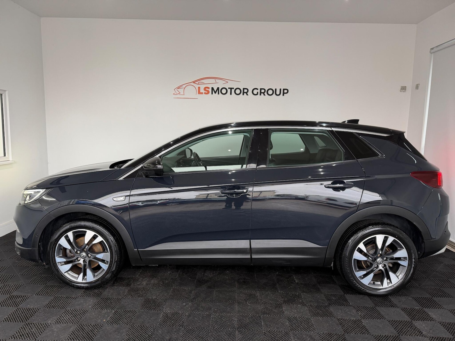 Used Vauxhall Grandland X 2019 for sale - 77016289: Photo 8