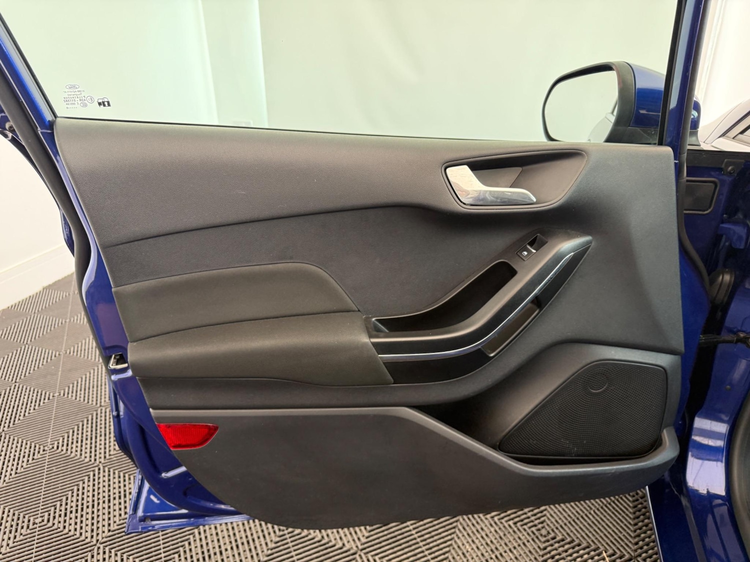 Used Ford Fiesta 2018 for sale - 76432196: Photo 32