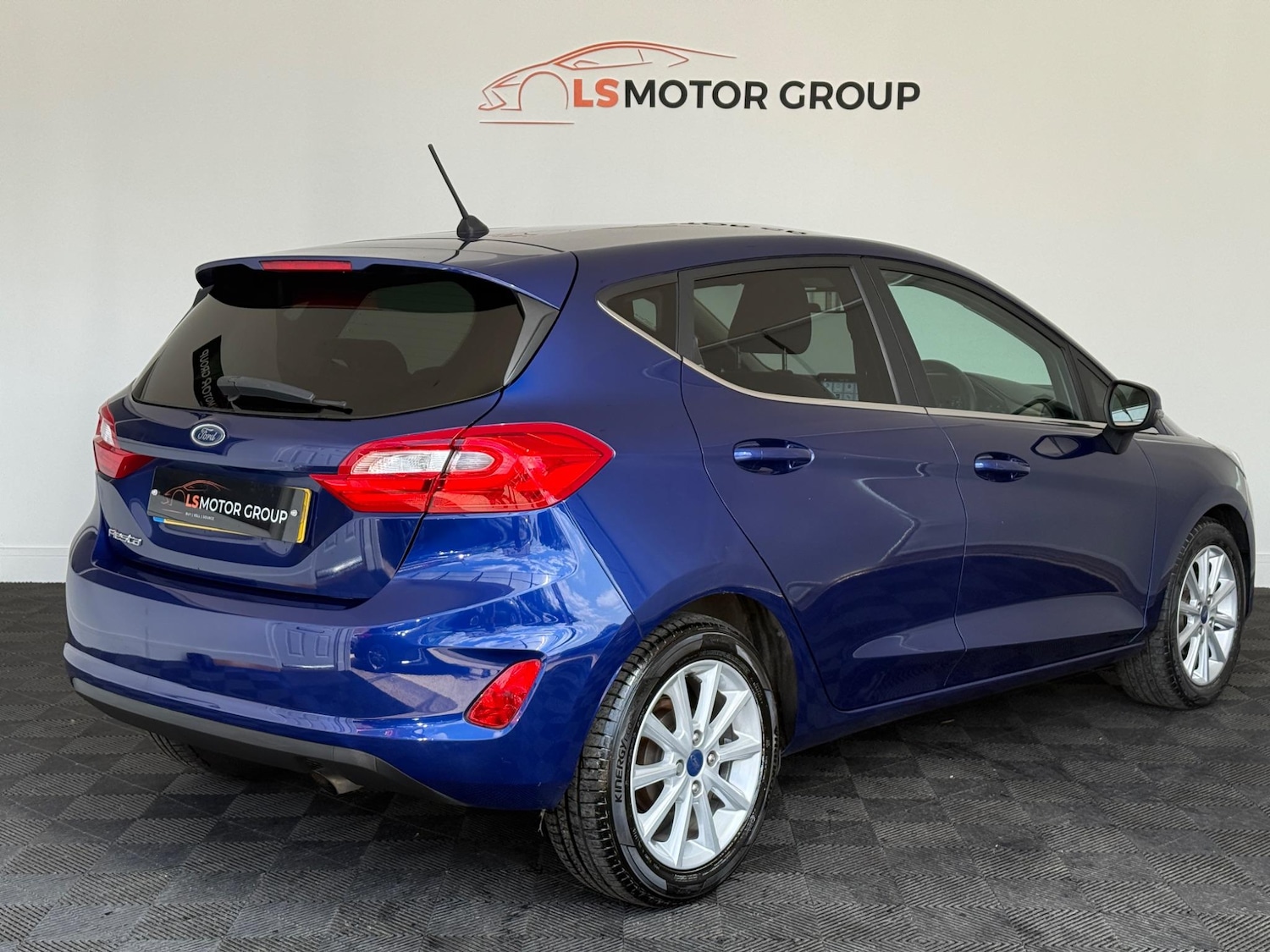 Used Ford Fiesta 2018 for sale - 76432196: Photo 7