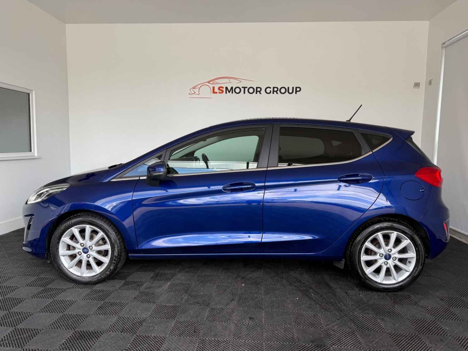 Used Ford Fiesta 2018 for sale - 76432196: Photo 8