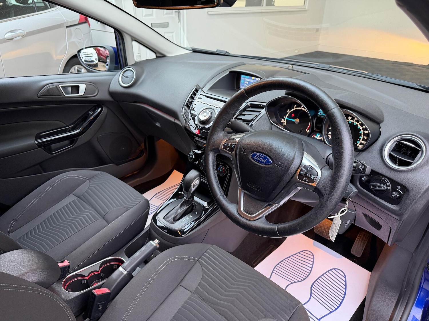 Used Ford Fiesta 2015 for sale - 76688581: Photo 14