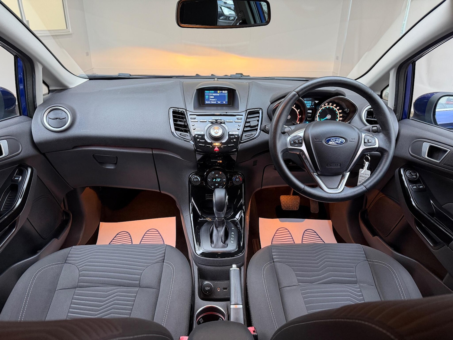 Used Ford Fiesta 2015 for sale - 76688581: Photo 3