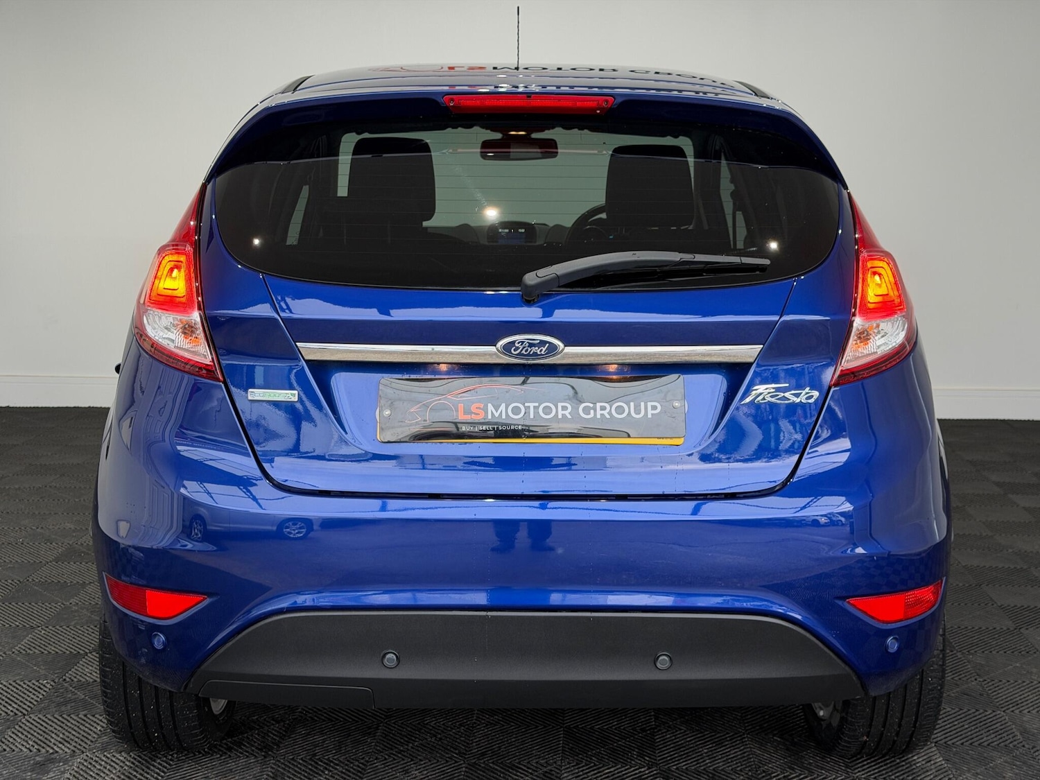 Used Ford Fiesta 2015 for sale - 76688581: Photo 8