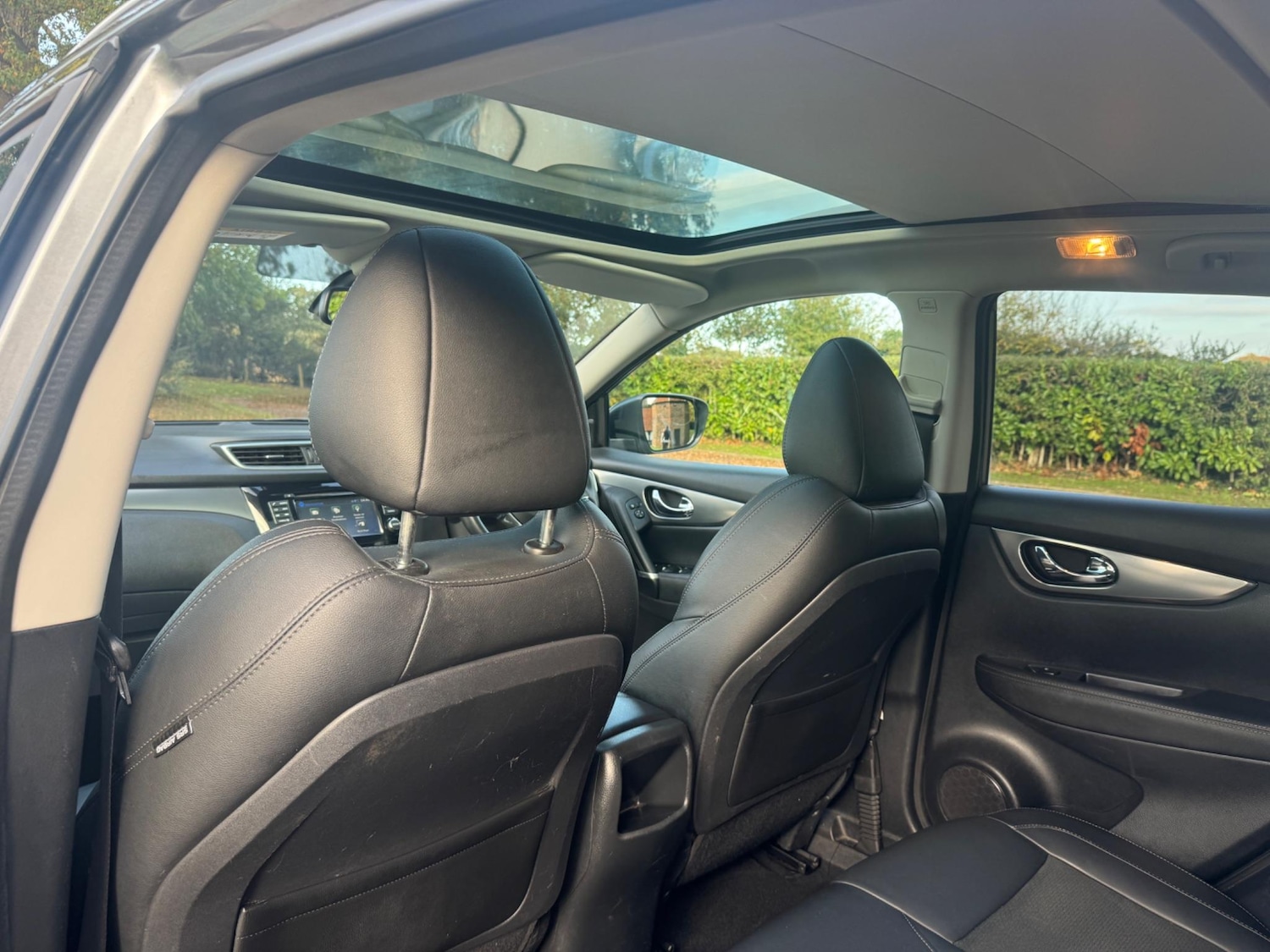 Used Nissan Qashqai 2018 for sale - 76689888: Photo 48