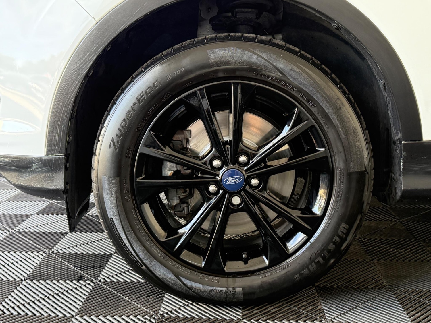 Used Ford Kuga 2017 for sale - 76689011: Photo 45