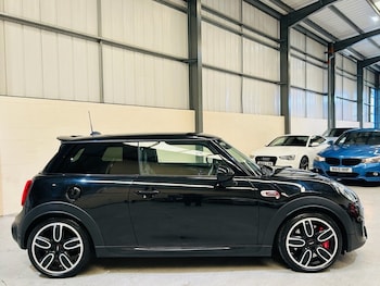 Used MINI Hatch 2018 for sale - 75937170: Photo
