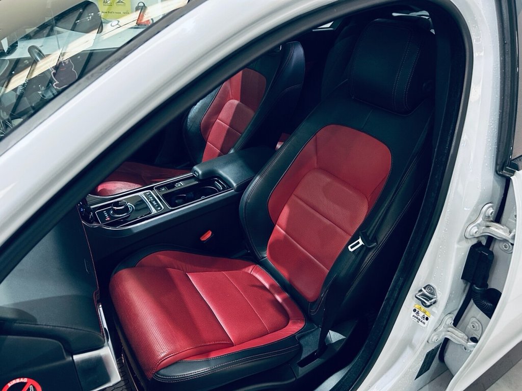 Used Jaguar XE 2017 for sale - 76686656: Photo 10