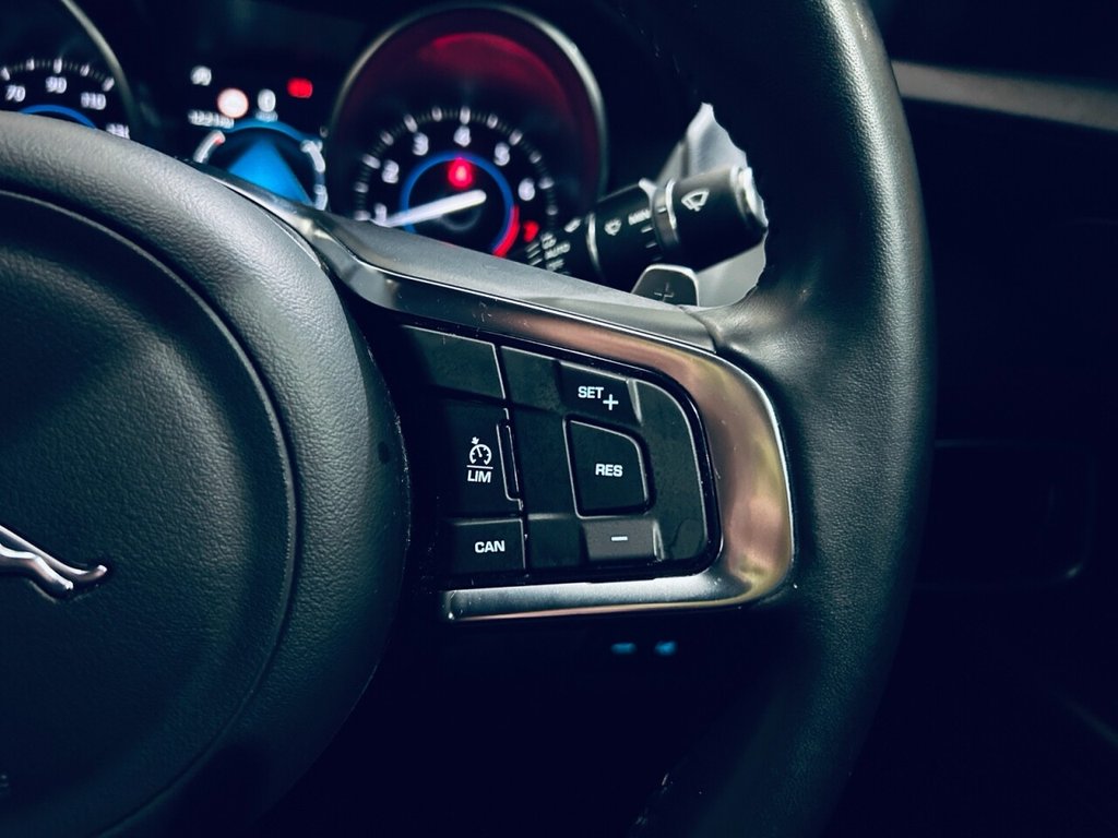 Used Jaguar XE 2017 for sale - 76686656: Photo 19