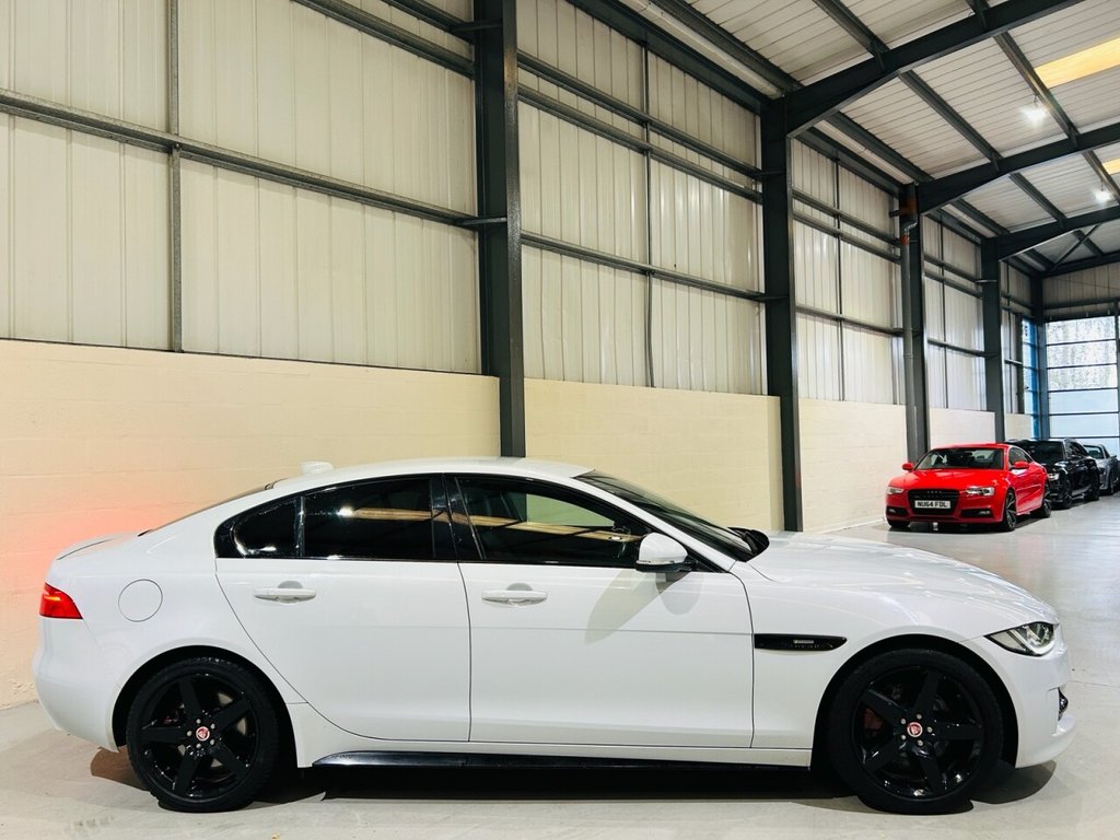 Used Jaguar XE 2017 for sale - 76686656: Photo 6