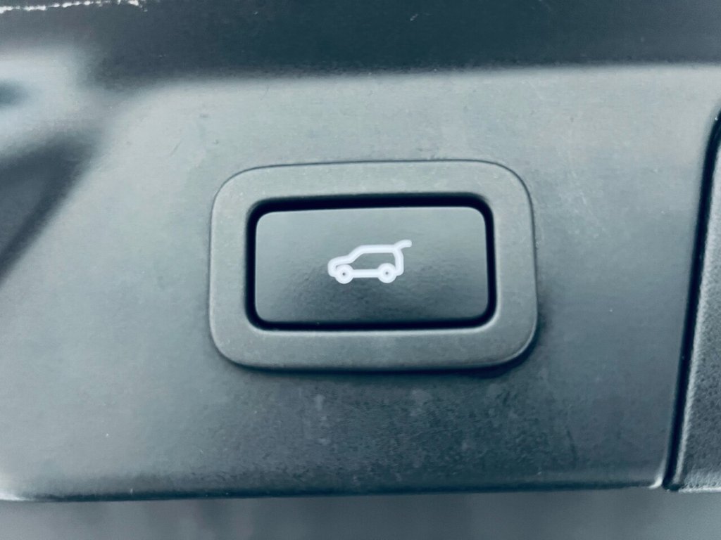 Used Land Rover Range Rover Velar 2018 for sale - 77583704: Photo 22