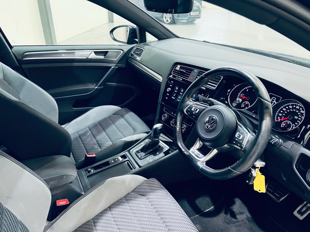 Used Volkswagen Golf 2019 for sale - 77583643: Photo 23