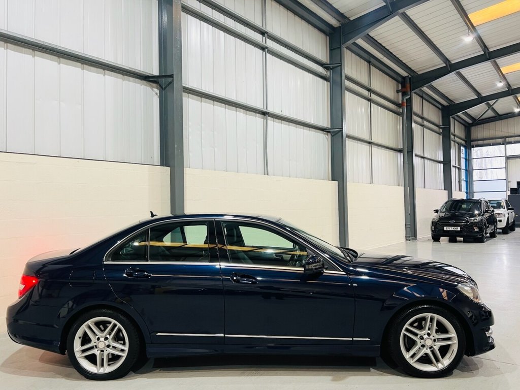 Used Mercedes-Benz C Class 2013 for sale - 77779914: Photo 9