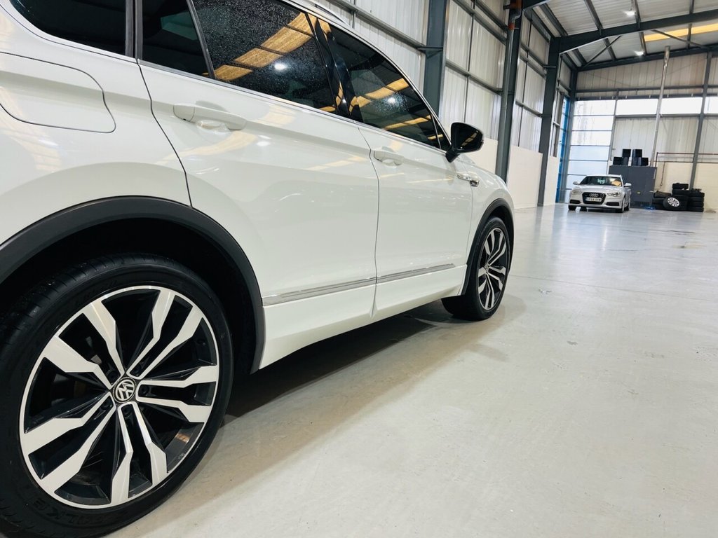 Used Volkswagen Tiguan 2018 for sale - 77693144: Photo 19
