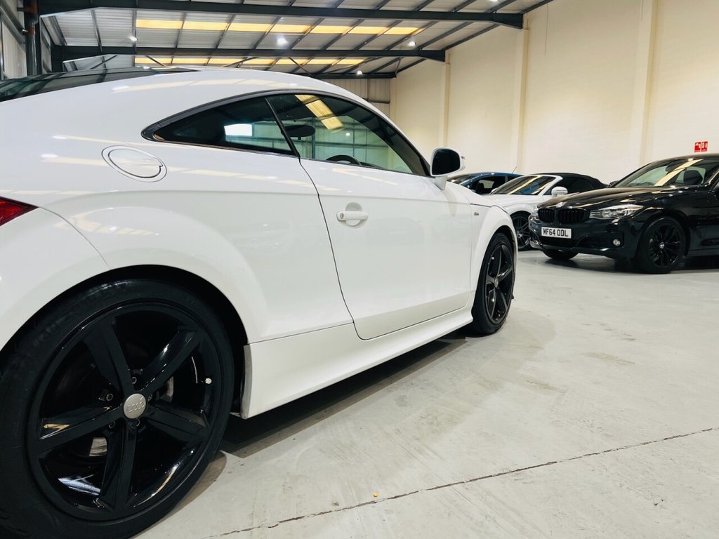 Used Audi TT 2011 for sale - 77820857: Photo 13