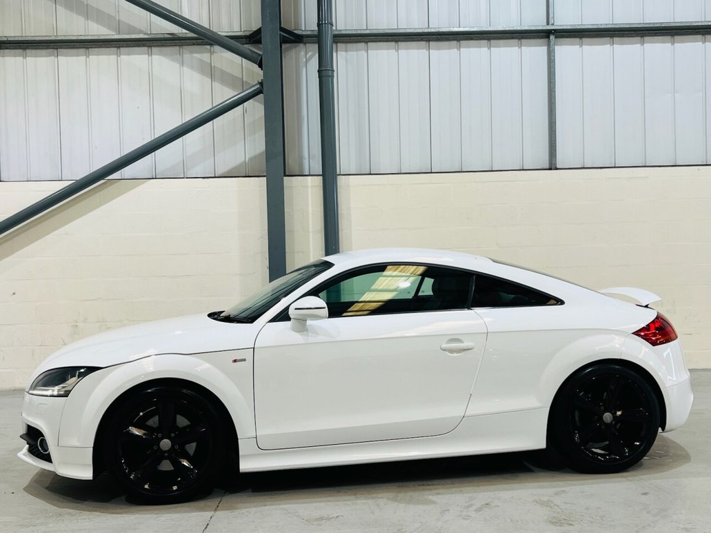 Used Audi TT 2011 for sale - 77820857: Photo 5