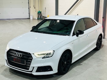 2018 (68) - 35 TFSI Black Edition 4dr