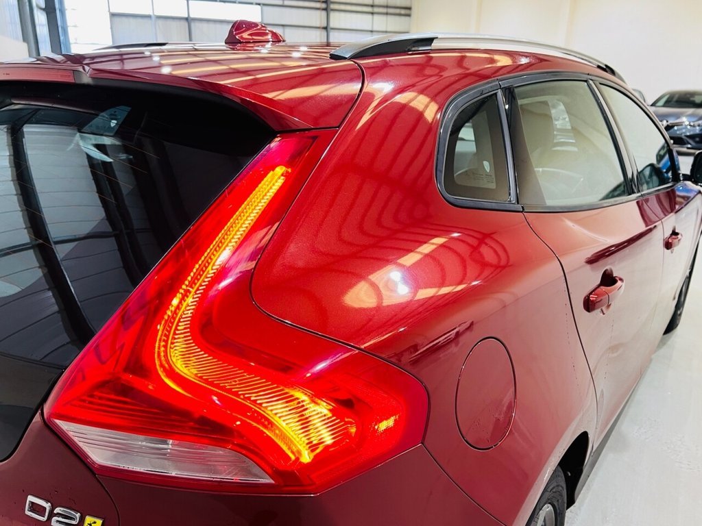 Used Volvo V40 2014 for sale - 77341747: Photo 11
