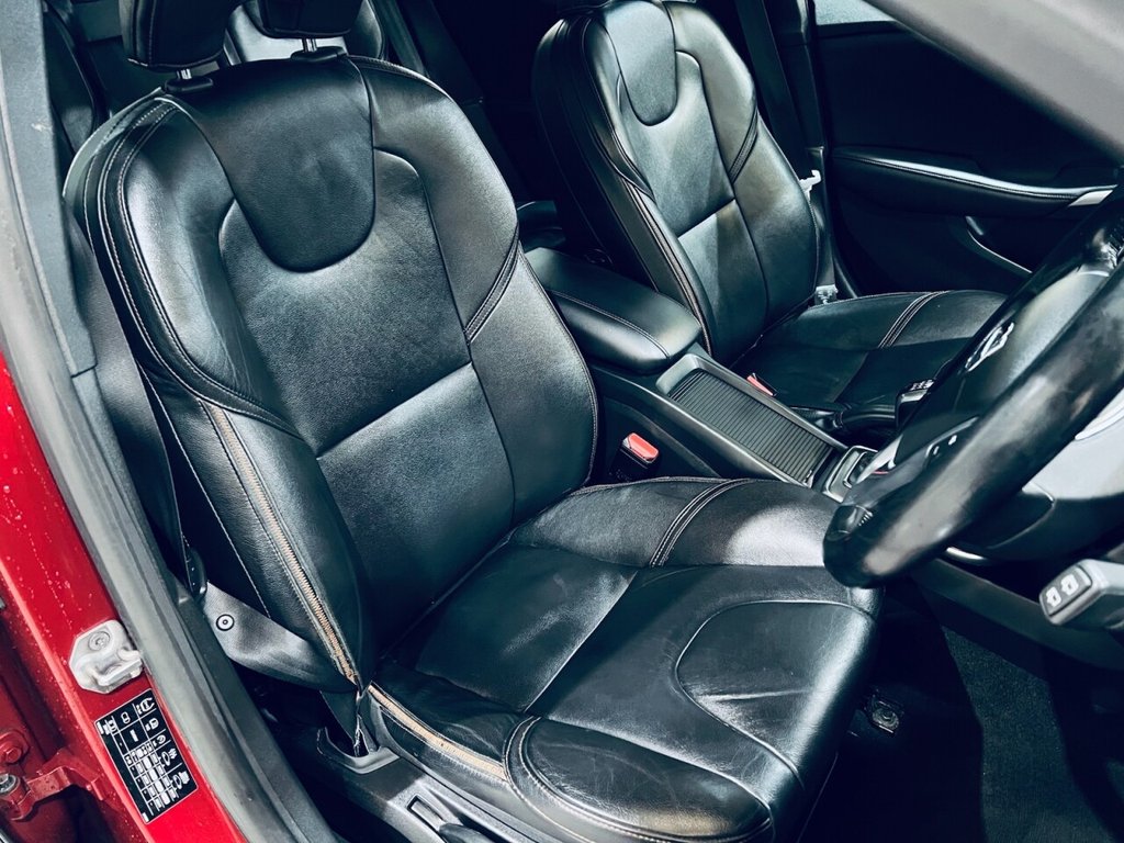 Used Volvo V40 2014 for sale - 77341747: Photo 17