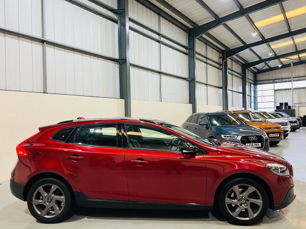 Used Volvo V40 2014 for sale - 77341747: Photo 9