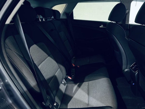Used Hyundai TUCSON 2018 for sale - 76304048: Photo 10