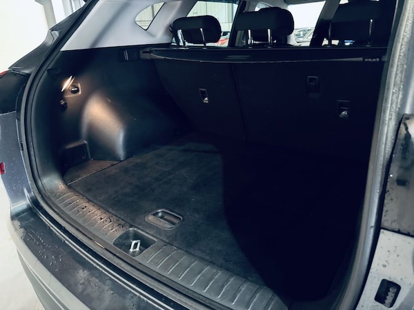 Used Hyundai TUCSON 2018 for sale - 76304048: Photo 8