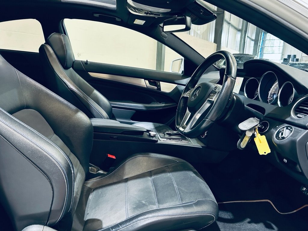 Used Mercedes-Benz C Class 2015 for sale - 76367881: Photo 18