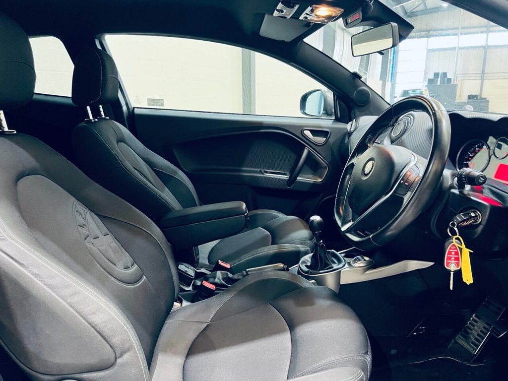 Used Alfa Romeo MiTo 2016 for sale - 77764611: Photo 8