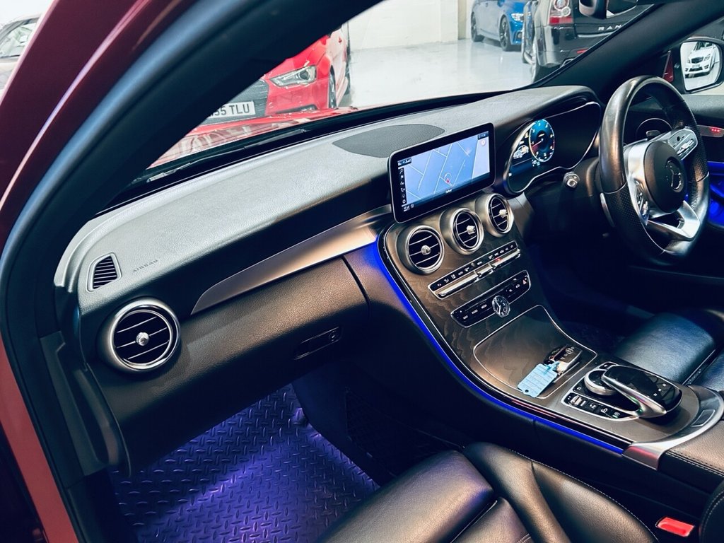 Used Mercedes-Benz C Class 2020 for sale - 76356464: Photo 2