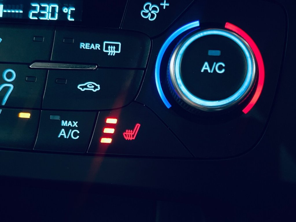 Used Ford Focus 2017 for sale - 78049513: Photo 4