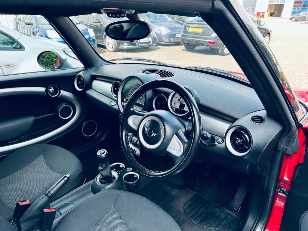 Used MINI Convertible 2010 for sale - 75992583: Photo 12