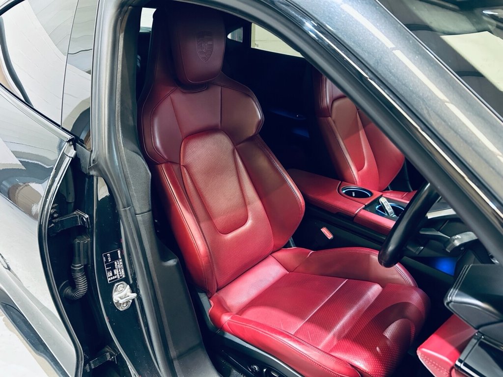 Used Porsche Taycan 2021 for sale - 76333865: Photo 10