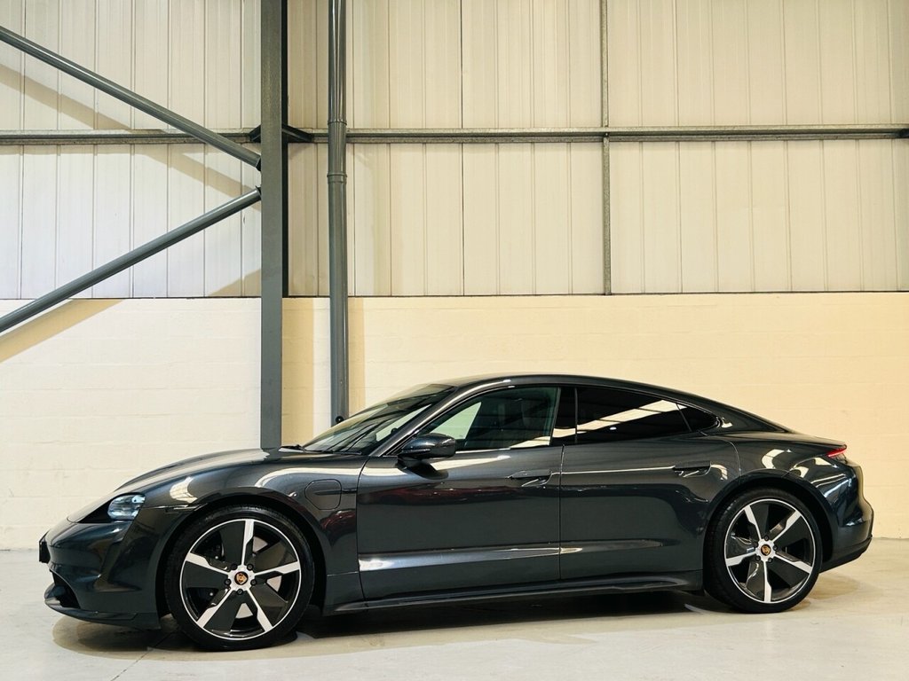 Used Porsche Taycan 2021 for sale - 76333865: Photo 14