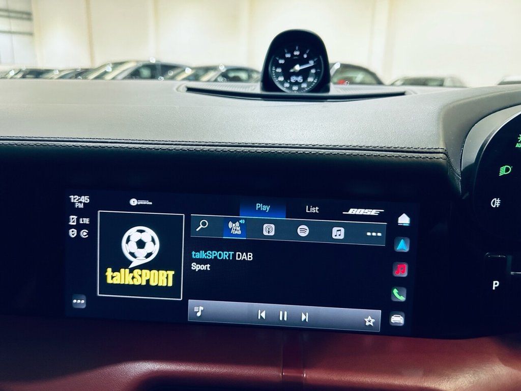 Used Porsche Taycan 2021 for sale - 76333865: Photo 28