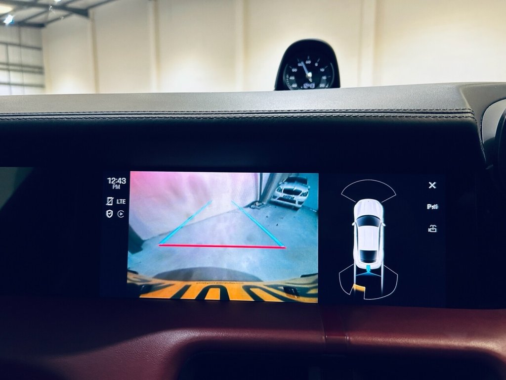 Used Porsche Taycan 2021 for sale - 76333865: Photo 29