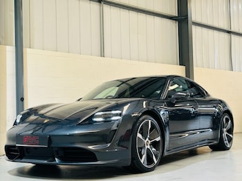 Used Porsche Taycan 2021 for sale - 76333865: Photo
